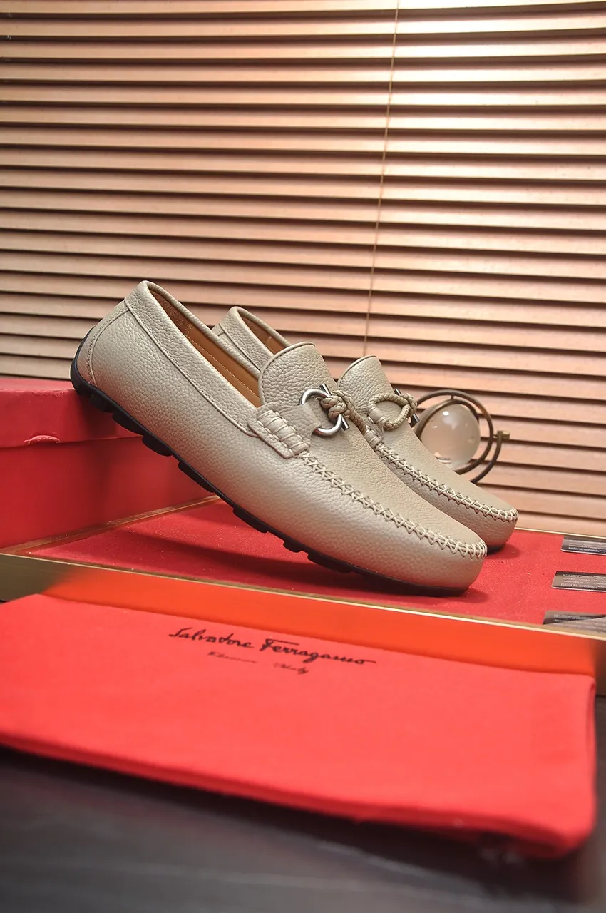 Men's shoes 💰480💶 [Ferragamo/Ferragamo] The latest model in the counter. Original imported open-sided fine cowhide hand-woven + imported 🐂 cowhide + original luxury metal buckle + original combination outsole. No pressure in comparison 38--44🎉